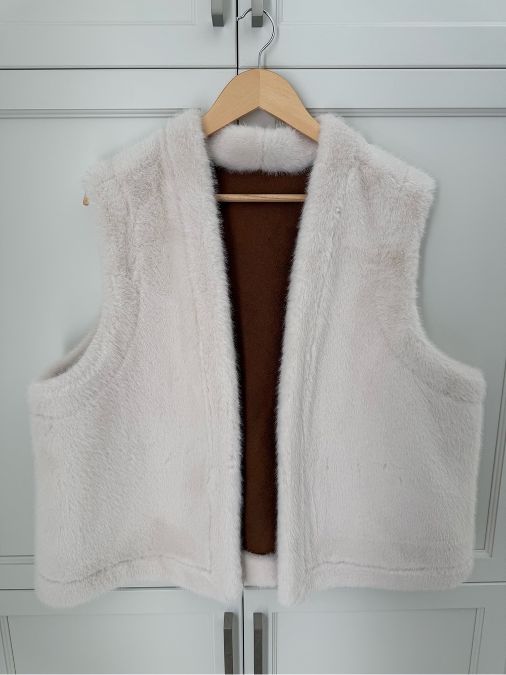 Faux fur reversible vest